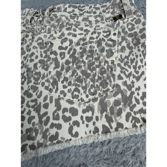 Lucky Brand Womens Riley Animal Print Denim Shorts Size 6/28 Spring Cheetah - Picture 13 of 16